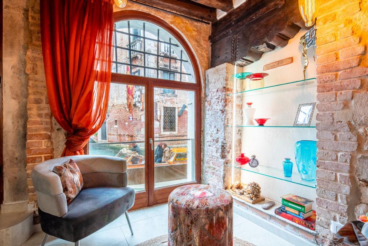 Casa Manina Sul Ponte - Your Private Canal View 威尼斯 外观 照片