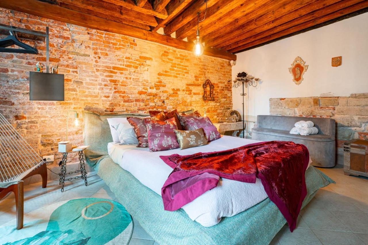 Casa Manina Sul Ponte - Your Private Canal View 威尼斯 外观 照片